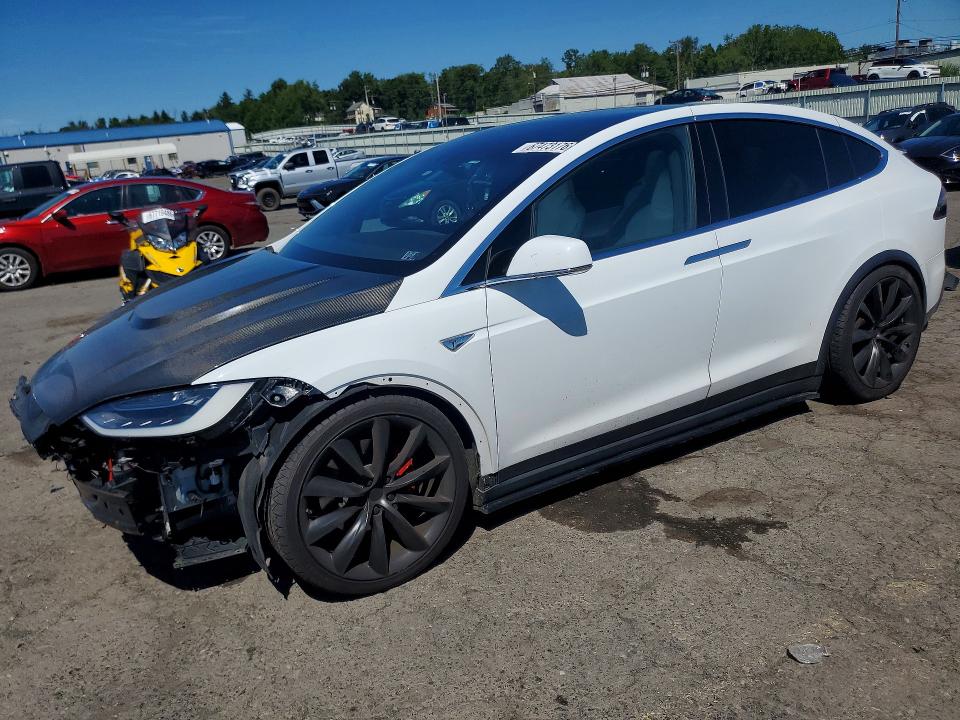 Продажа на аукционе авто 2016 Tesla Model X, vin: 5YJXCAE48GFS00692, номер лота: 67473176