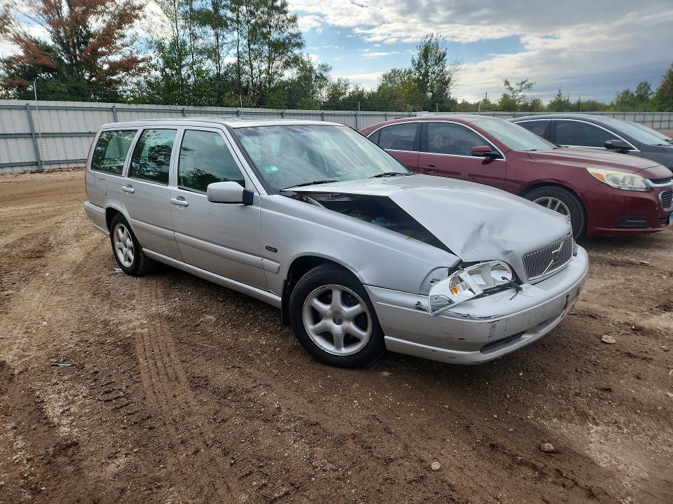 Продажа на аукционе авто 1998 Volvo V70, vin: YV1LW5531W2347128, номер лота: 69805586