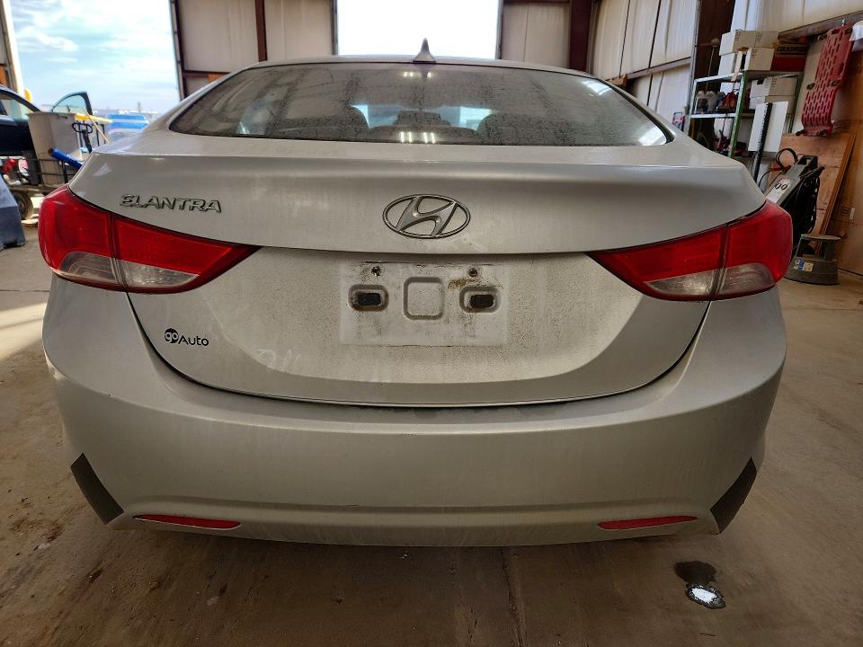 69741596 :رقم المزاد ، 5NPDH4AE7CH107467 vin ، 2012 Hyundai Elantra مزاد بيع