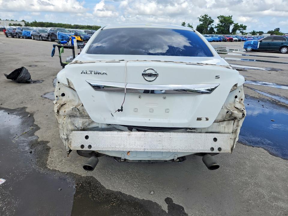 2015 Nissan Altima მანქანა იყიდება აუქციონზე, vin: 1N4AL3AP0FN906644, აუქციონის ნომერი: 69541336