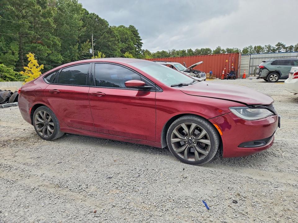 68769396 :رقم المزاد ، 1C3CCCDG9FN673902 vin ، 2015 Chrysler 200 مزاد بيع