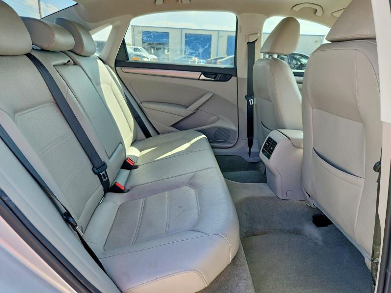 2014 Volkswagen Passat მანქანა იყიდება აუქციონზე, vin: 1VWBS7A38EC091204, აუქციონის ნომერი: 68592636