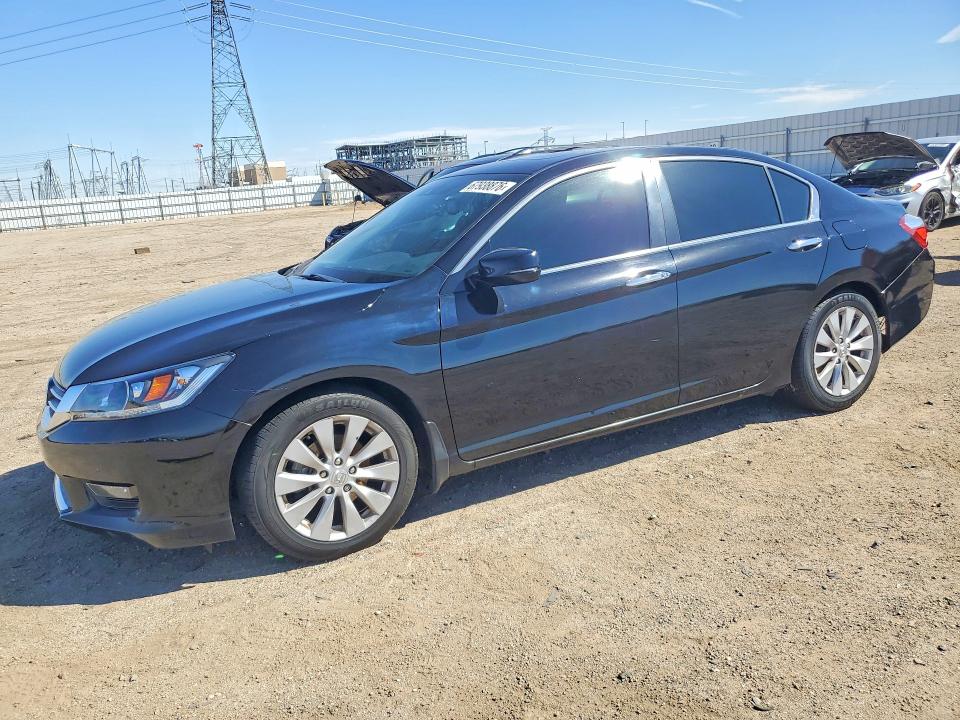 2015 Honda Accord მანქანა იყიდება აუქციონზე, vin: 1HGCR2F85FA074546, აუქციონის ნომერი: 67938876