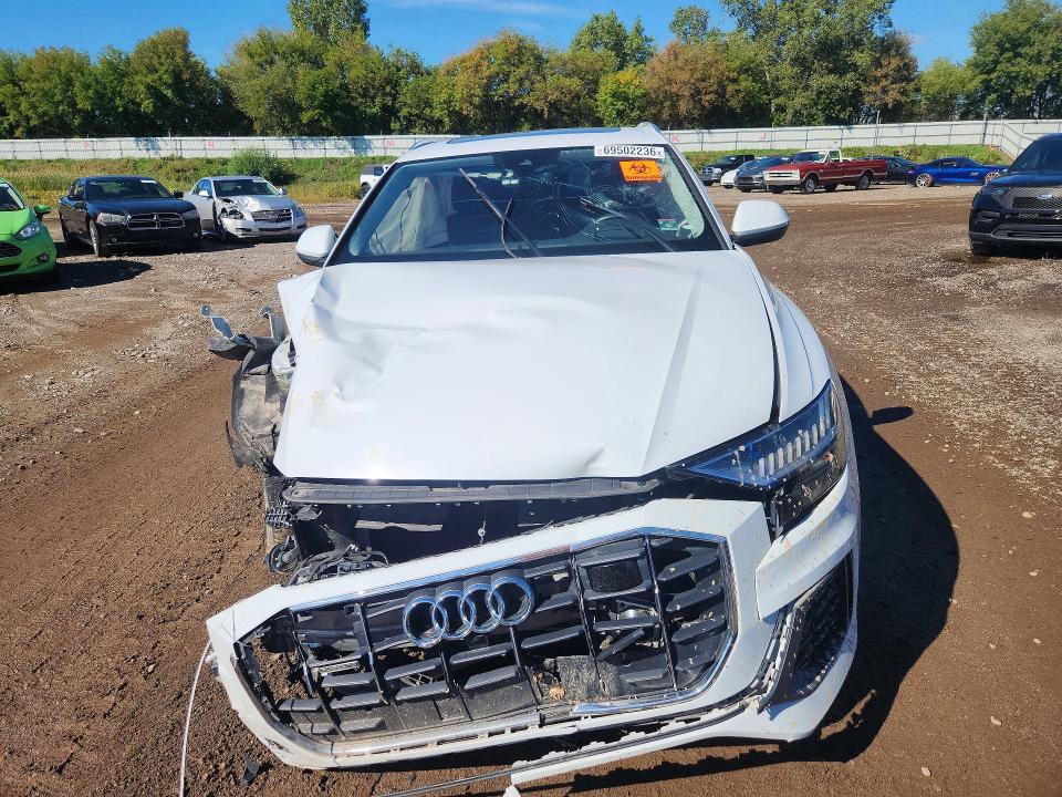 2019 Audi Q8 მანქანა იყიდება აუქციონზე, vin: WA1CVAF19KD033573, აუქციონის ნომერი: 69502236