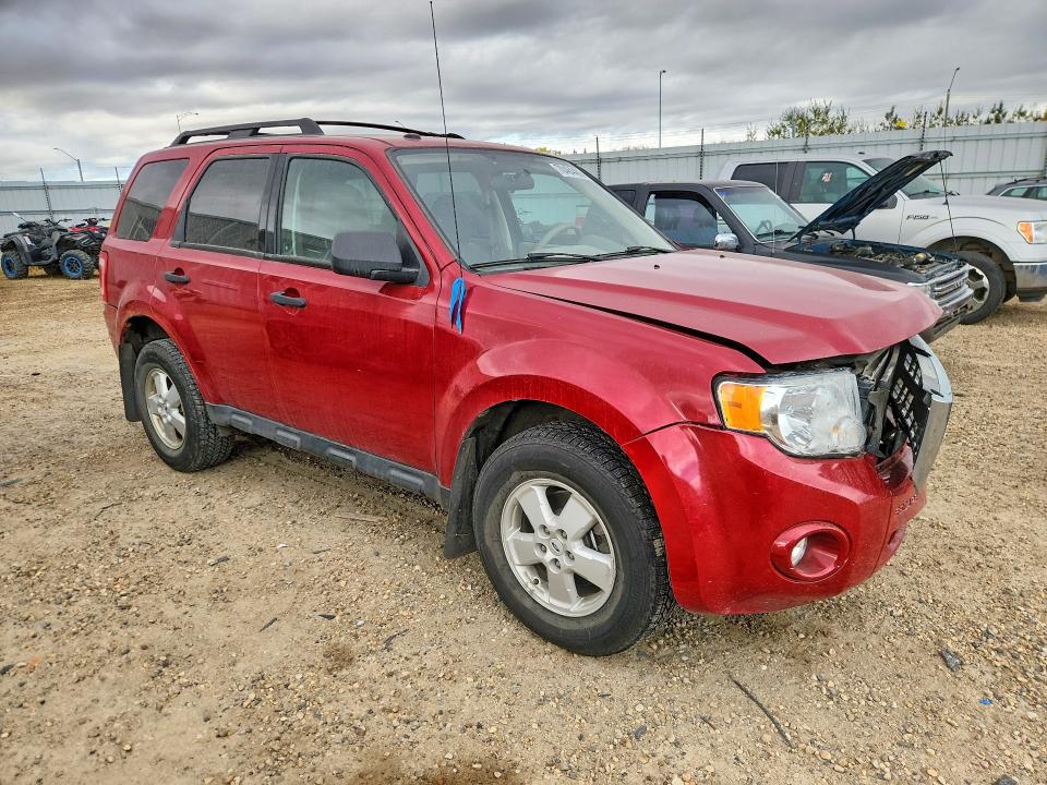 70484406 :رقم المزاد ، 1FMCU93GX9KD13004 vin ، 2009 Ford Escape مزاد بيع