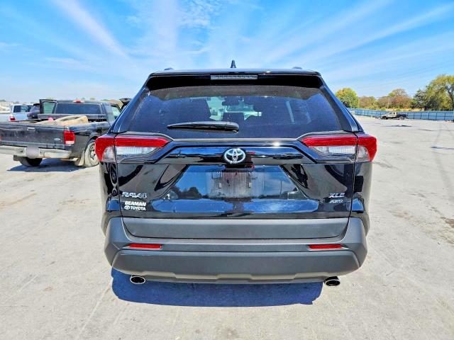 71036376 :رقم المزاد ، 2T3P1RFV8PW402048 vin ، 2023 Toyota Rav4 مزاد بيع