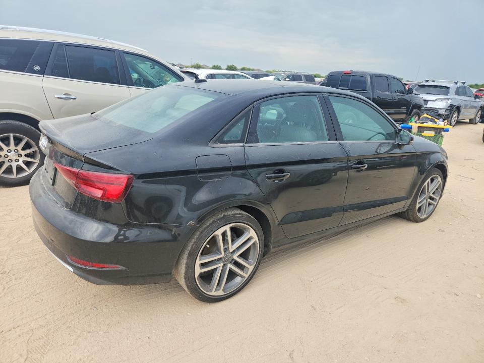 Aukcja sprzedaży 2018 Audi A3, vin: WAUAUGFF1J1033062, numer aukcji: 67452416