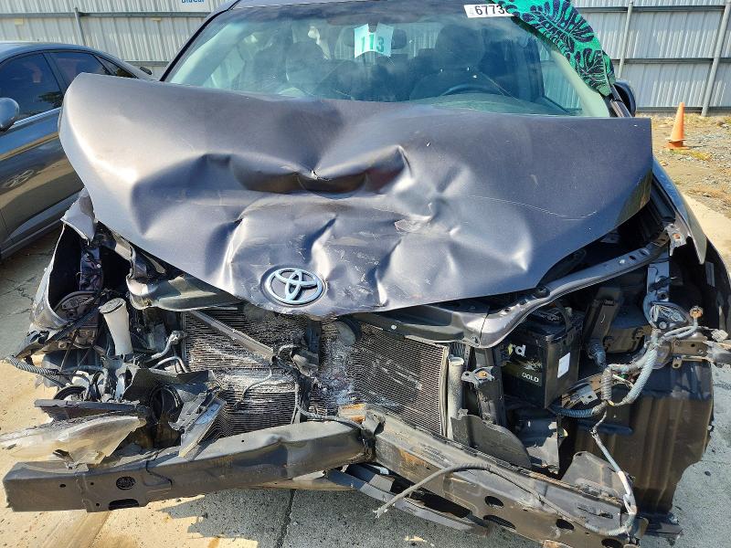 Продаж на аукціоні авто 2015 Toyota Sienna, vin: 5TDKK3DC6FS650594, номер лоту: 67738066