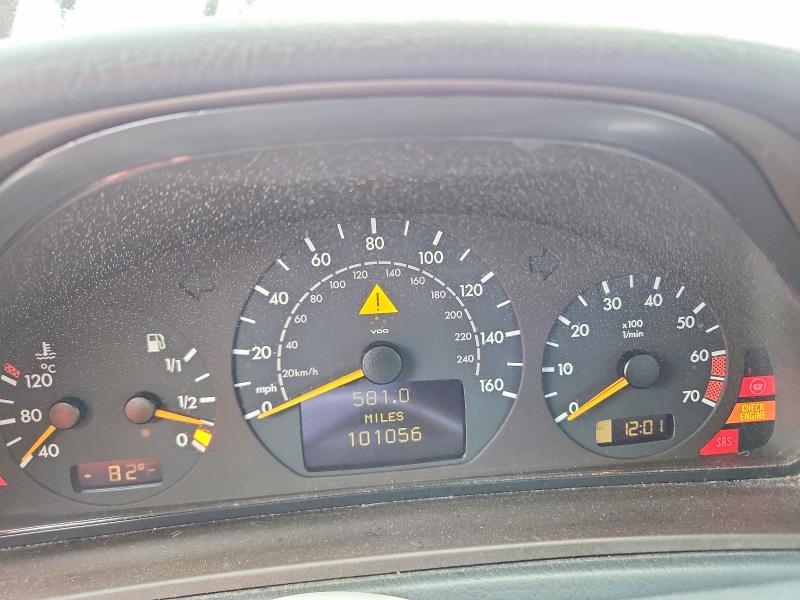 69303036 :رقم المزاد ، WDBLK65G1YT028978 vin ، 2000 Mercedes-benz Clk مزاد بيع
