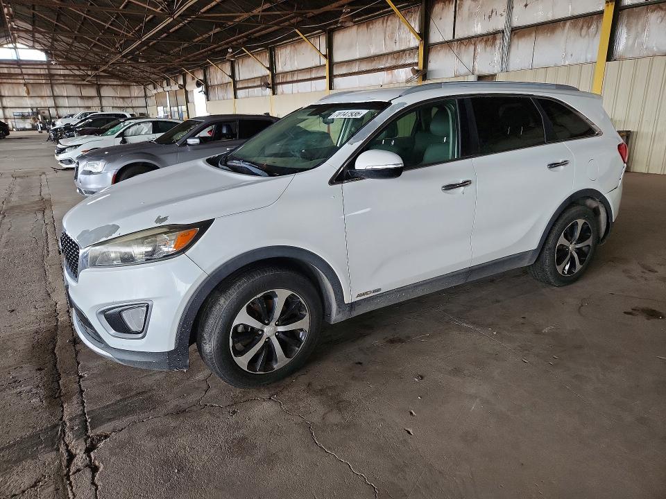 2016 Kia Sorento მანქანა იყიდება აუქციონზე, vin: 5XYPHDA53GG015671, აუქციონის ნომერი: 70147936