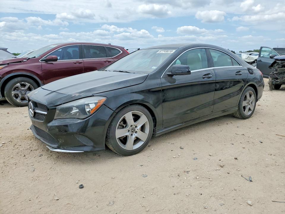 67749616 :رقم المزاد ، WDDSJ4EB3KN740032 vin ، 2019 Mercedes-benz Cla مزاد بيع