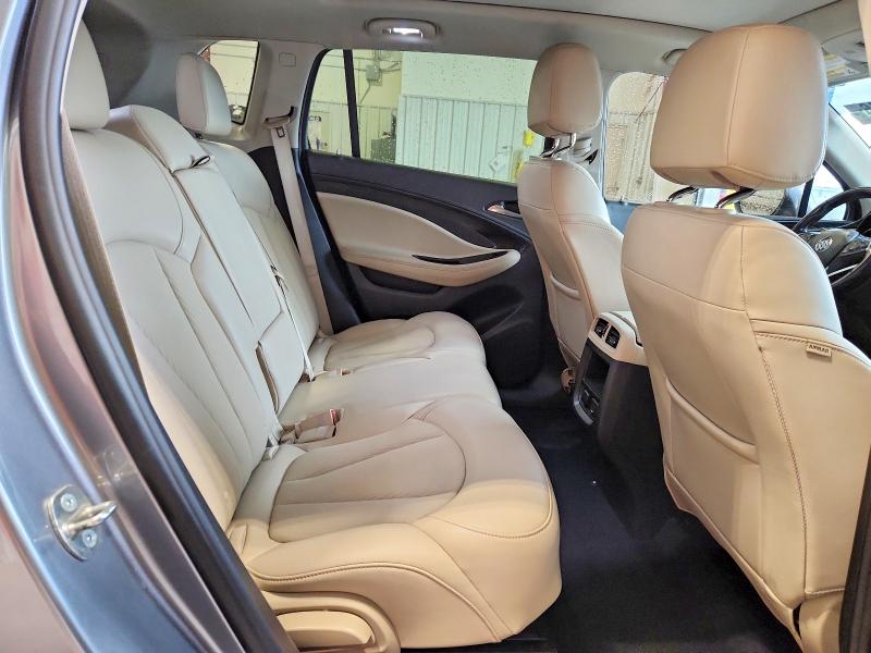 68136656 :رقم المزاد ، LRBFX1SAXLD157550 vin ، 2020 Buick Envision مزاد بيع