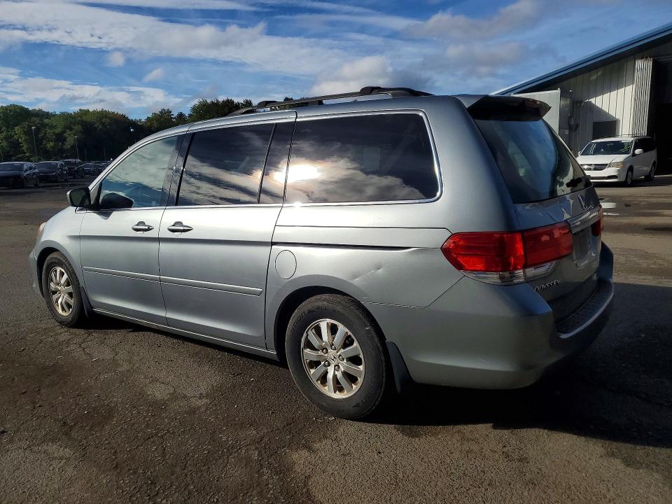69560386 :رقم المزاد ، 5FNRL38748B020153 vin ، 2008 Honda Odyssey مزاد بيع