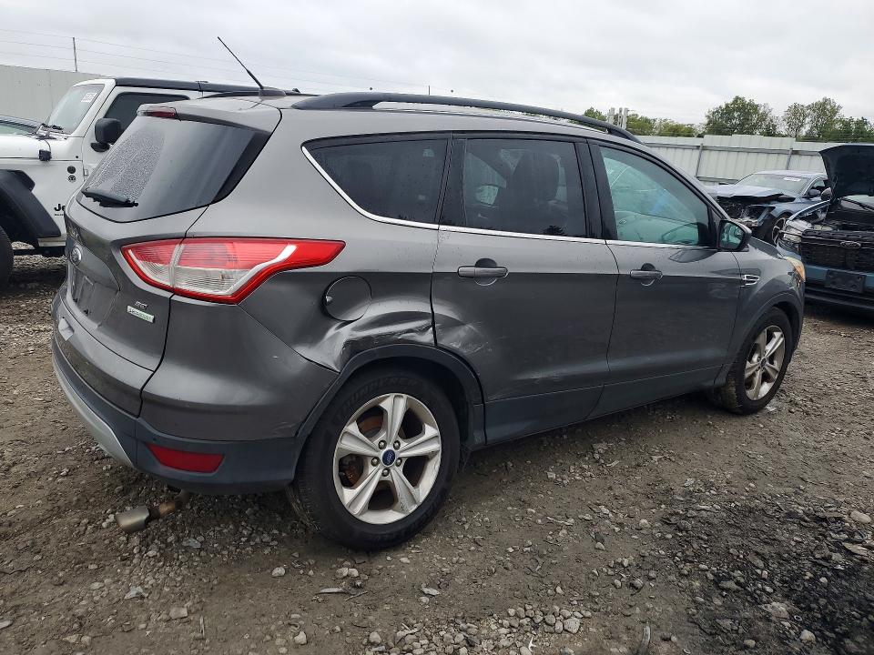 2014 Ford Escape მანქანა იყიდება აუქციონზე, vin: 1FMCU0GX0EUD19625, აუქციონის ნომერი: 69803476