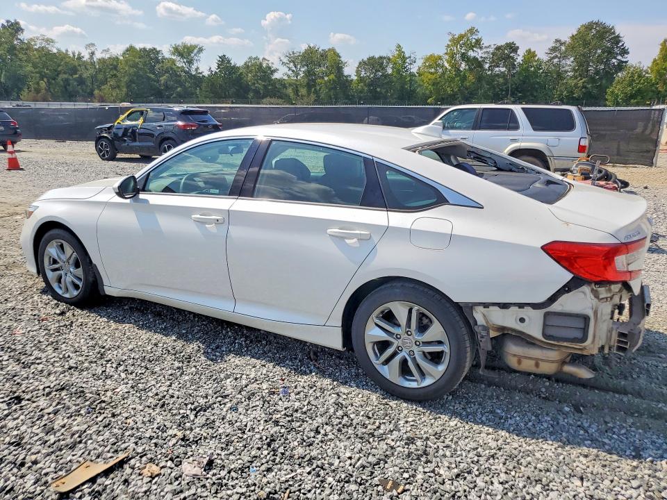 2019 Honda Accord მანქანა იყიდება აუქციონზე, vin: 1HGCV1F19KA167671, აუქციონის ნომერი: 69705726