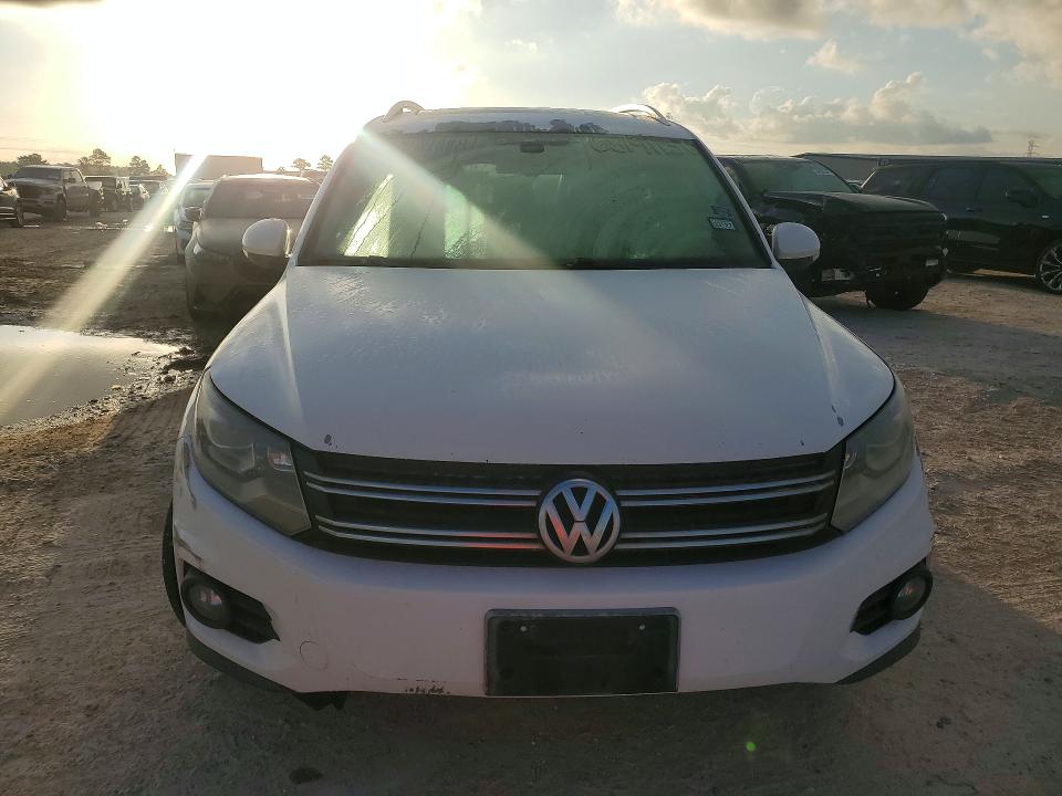 Продажа на аукционе авто 2013 Volkswagen Tiguan, vin: WVGAV7AX2DW528888, номер лота: 68191136