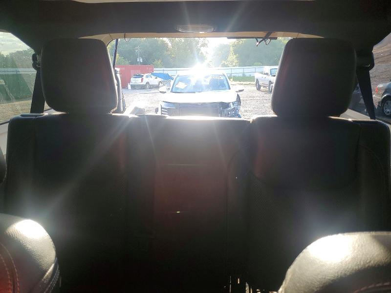 67728576 :رقم المزاد ، 1C4BJWEG5FL607856 vin ، 2015 Jeep Wrangler Unlimited مزاد بيع