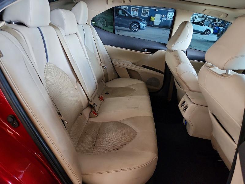 67399886 :رقم المزاد ، 4T1F11AK8NU013538 vin ، 2022 Toyota Camry مزاد بيع