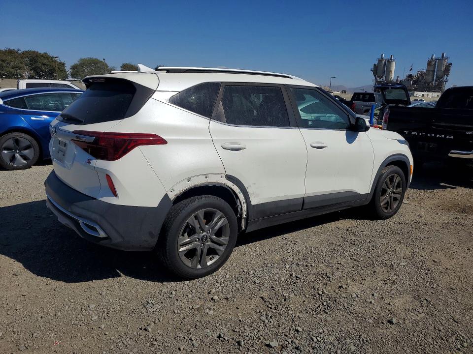 Продаж на аукціоні авто 2021 Kia Seltos, vin: KNDEU2AA1M7056510, номер лоту: 68592156