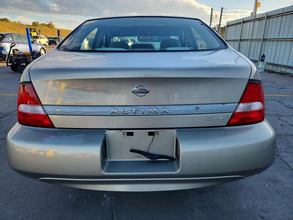 Продаж на аукціоні авто 2000 Nissan Altima, vin: 1N4DL01D4YC165981, номер лоту: 68425566