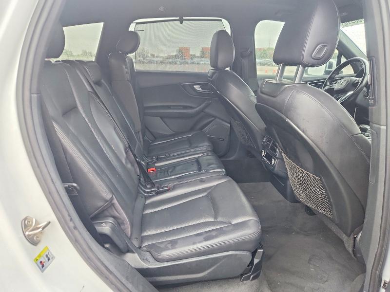 Продаж на аукціоні авто 2017 Audi Q7, vin: WA1LAAF72HD007292, номер лоту: 69855916
