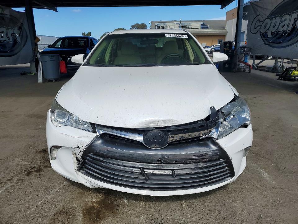 67358526 :رقم المزاد ، 4T1BD1FK8GU198367 vin ، 2016 Toyota Camry Hybrid مزاد بيع