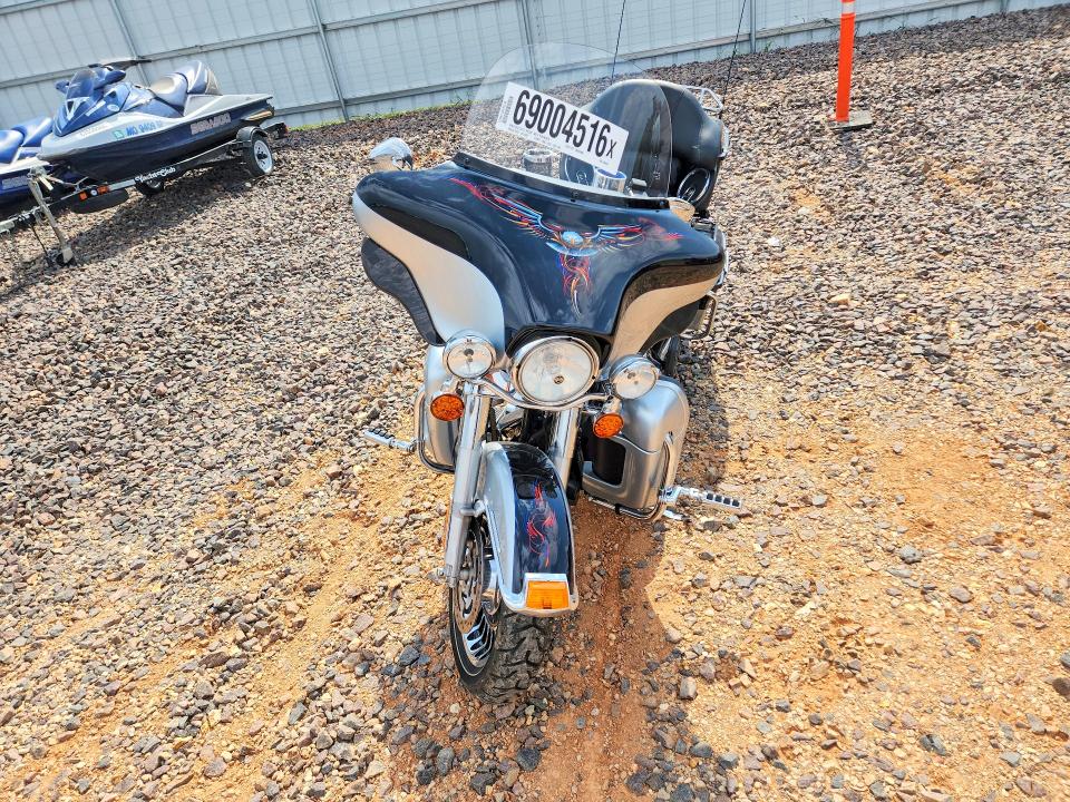 69004516 :رقم المزاد ، 1HD1KEM12CB685558 vin ، 2012 Harley-davidson Flhtk مزاد بيع