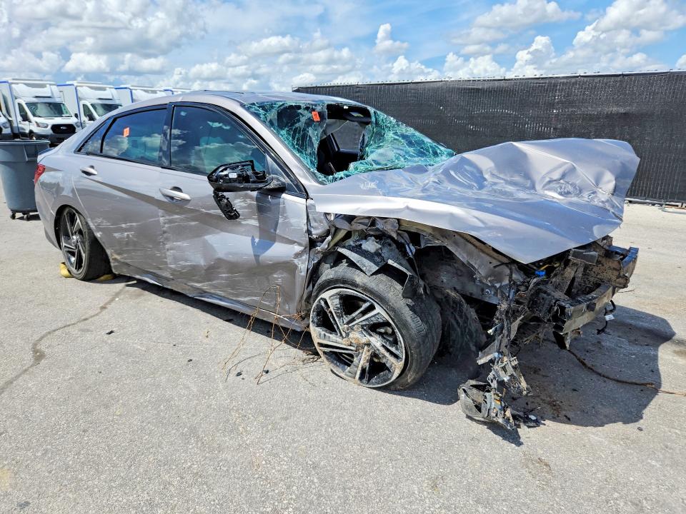 2023 Hyundai Elantra მანქანა იყიდება აუქციონზე, vin: KMHLR4AF8PU485242, აუქციონის ნომერი: 68410736
