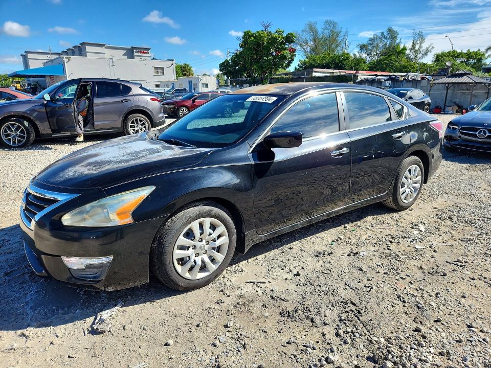 2014 Nissan Altima მანქანა იყიდება აუქციონზე, vin: 1N4AL3AP0EC409166, აუქციონის ნომერი: 70268996
