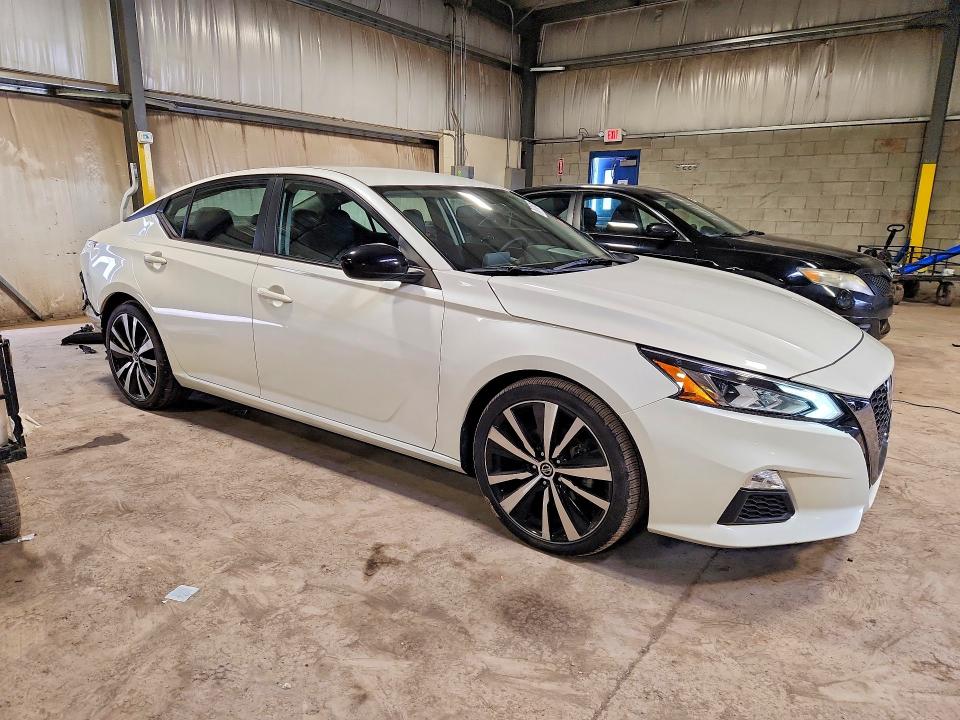Продаж на аукціоні авто 2019 Nissan Altima, vin: 1N4BL4CV4KC180752, номер лоту: 70715416