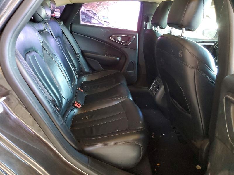 69624506 :رقم المزاد ، 1C3CCCCB9FN547531 vin ، 2015 Chrysler 200 مزاد بيع