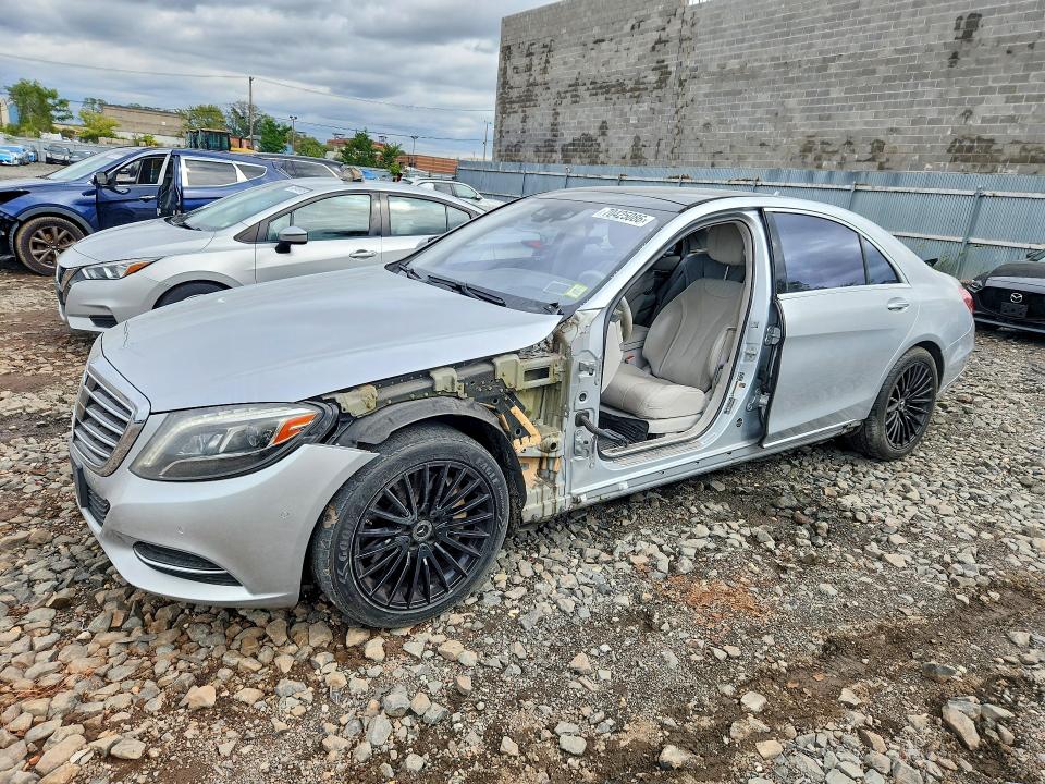 70425086 :رقم المزاد ، WDDUG8FB6HA329978 vin ، 2017 Mercedes-benz S مزاد بيع