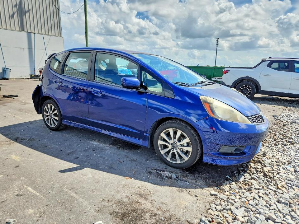 Продажа на аукционе авто 2012 Honda Fit, vin: JHMGE8H5XCC010244, номер лота: 68732216