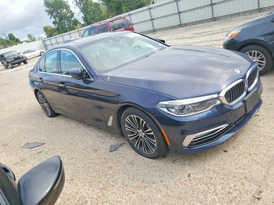 69637476 :رقم المزاد ، WBAJE7C31HG888648 vin ، 2017 Bmw 540 مزاد بيع