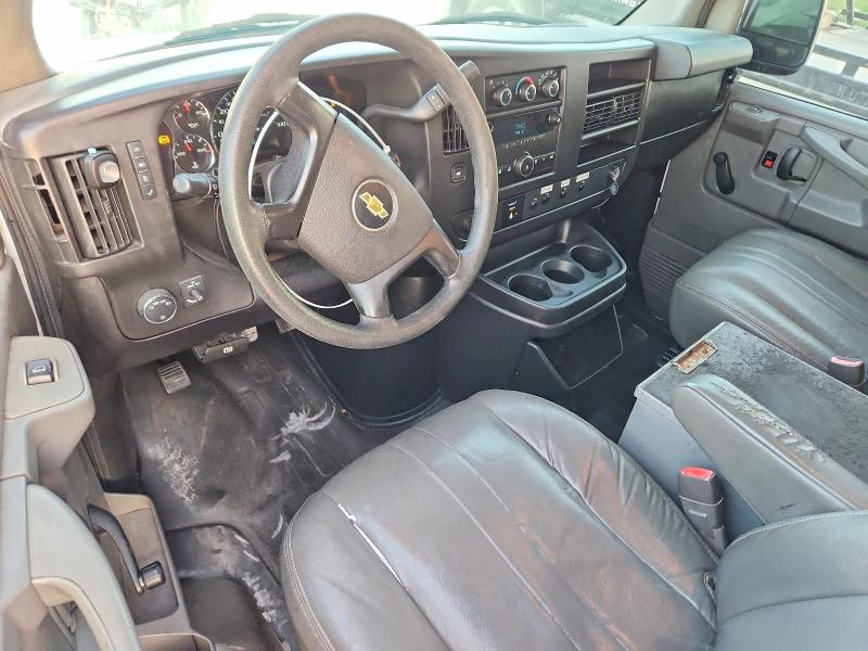 69608376 :رقم المزاد ، 1GCWGFCA4D1903202 vin ، 2013 Chevrolet Express G2500 مزاد بيع