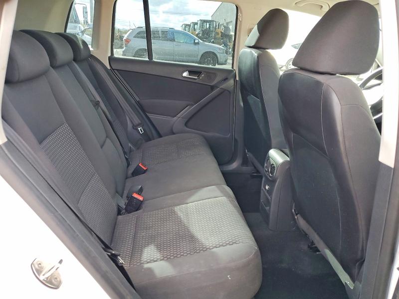 2011 Volkswagen Tiguan მანქანა იყიდება აუქციონზე, vin: WVGAV7AX6BW553810, აუქციონის ნომერი: 69169026