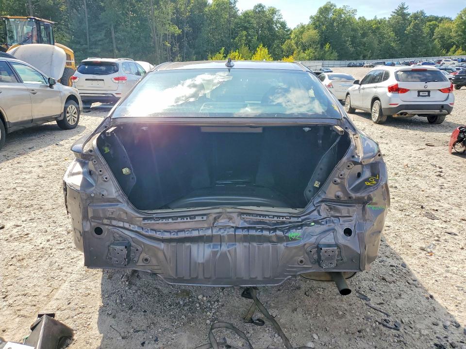 68144476 :رقم المزاد ، 4T1B11HK4KU761123 vin ، 2019 Toyota Camry مزاد بيع
