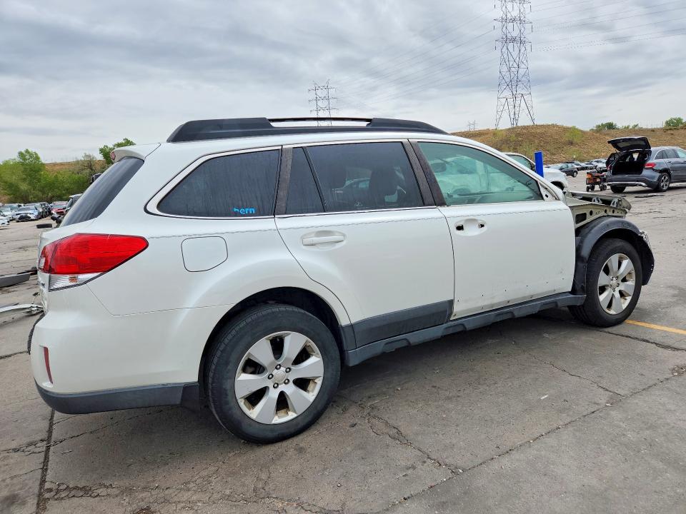 2010 Subaru Outback მანქანა იყიდება აუქციონზე, vin: 4S4BRBKC6A3331498, აუქციონის ნომერი: 69809796