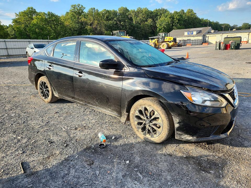 2018 Nissan Sentra მანქანა იყიდება აუქციონზე, vin: 3N1AB7AP2JY341042, აუქციონის ნომერი: 68483396
