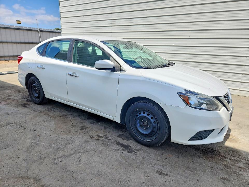 Aukcja sprzedaży 2017 Nissan Sentra, vin: 3N1AB7AP3HY337348, numer aukcji: 70014686