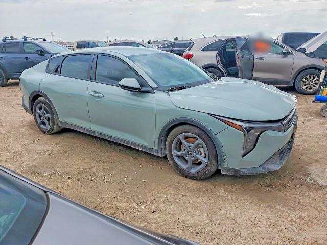 65712386 :رقم المزاد ، 3KPFT4DE6TE280517 vin ، 2026 Kia K4 مزاد بيع