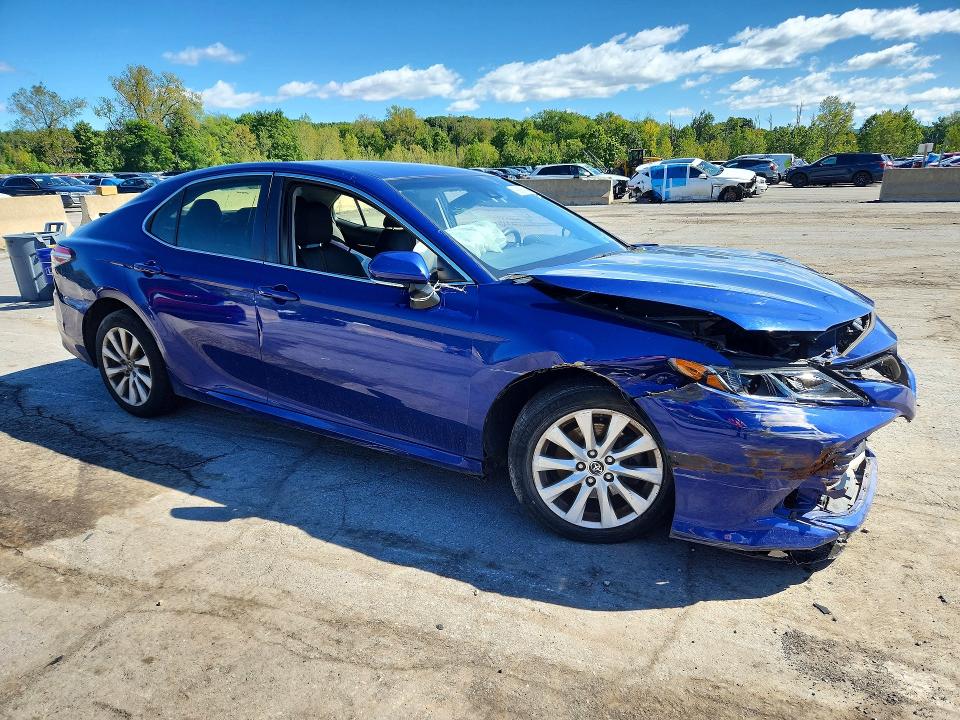 Auction sale of the 2018 Toyota Camry, vin: JTNB11HK0J3006202, lot number: 68859716
