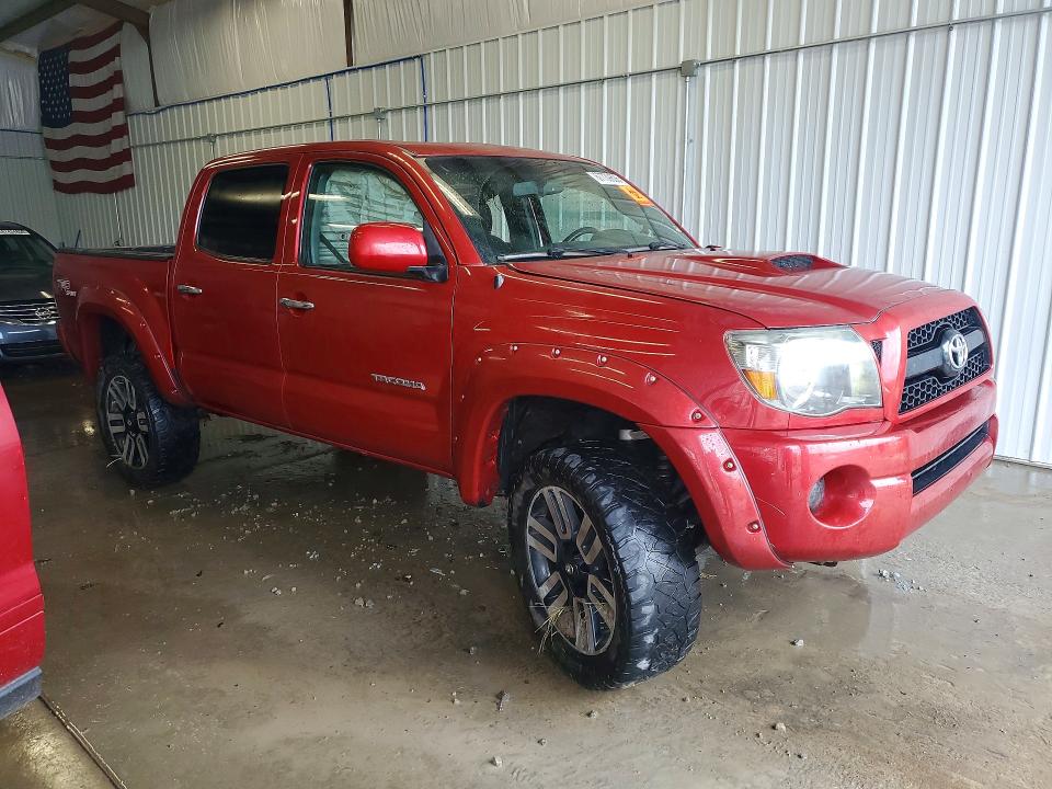 67739806 :رقم المزاد ، 3TMLU4EN1BM066330 vin ، 2011 Toyota Tacoma مزاد بيع