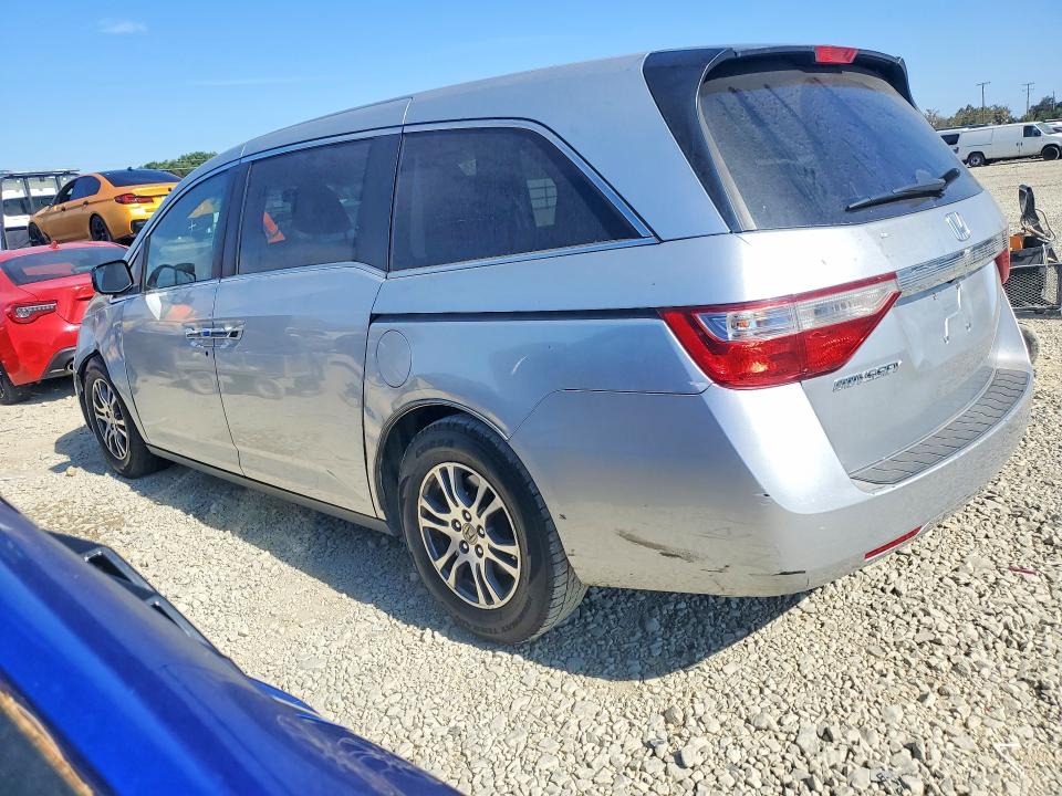 67407146 :رقم المزاد ، 5FNRL5H65BB056802 vin ، 2011 Honda Odyssey مزاد بيع