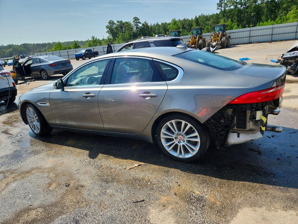 67517356 :رقم المزاد ، SAJBJ4FX1LCY85914 vin ، 2020 Jaguar Xf مزاد بيع