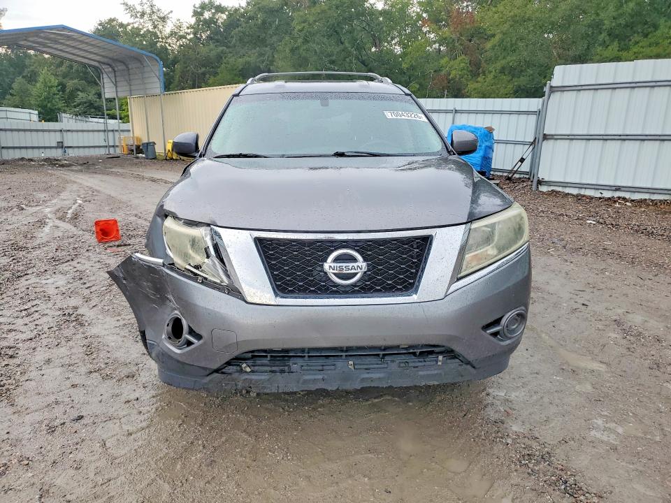 2015 Nissan Pathfinder მანქანა იყიდება აუქციონზე, vin: 5N1AR2MN9FC671584, აუქციონის ნომერი: 70043226