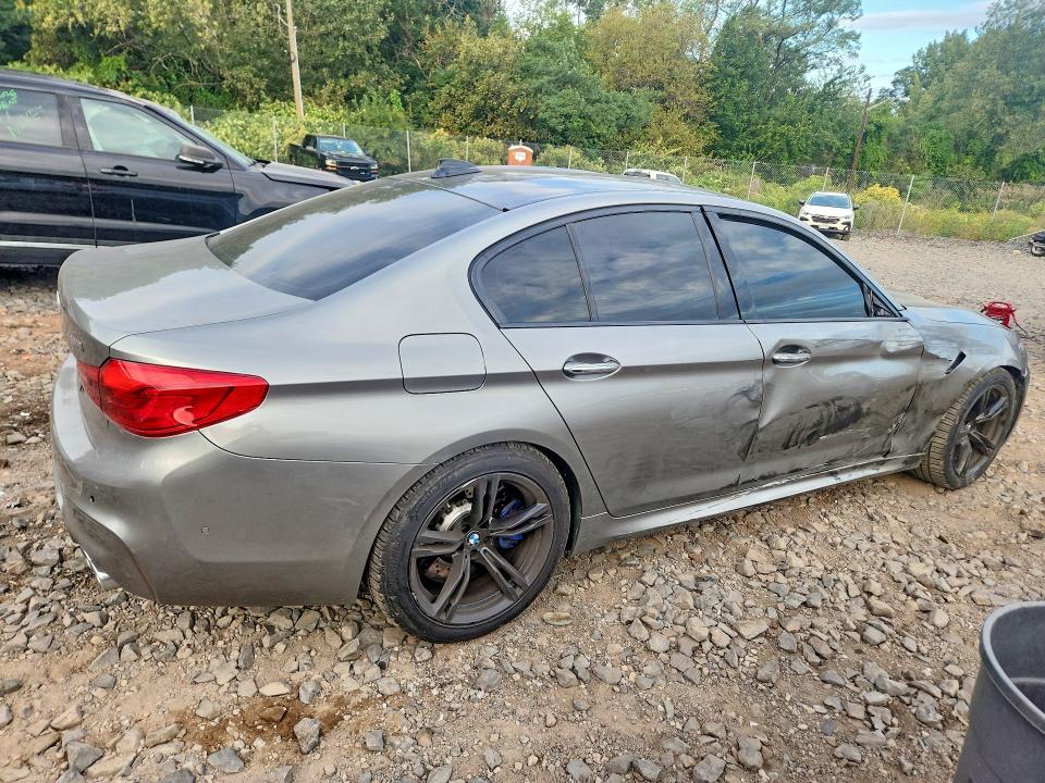 Продаж на аукціоні авто 2018 Bmw M5, vin: WBSJF0C50JB283413, номер лоту: 68994826