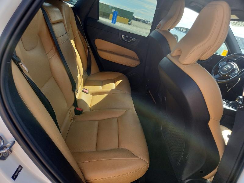 2020 Volvo Xc60 მანქანა იყიდება აუქციონზე, vin: YV4102RK0L1529898, აუქციონის ნომერი: 68405356