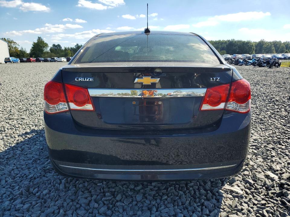 Продаж на аукціоні авто 2015 Chevrolet Cruze, vin: 1G1PG5SB2F7129873, номер лоту: 70432116