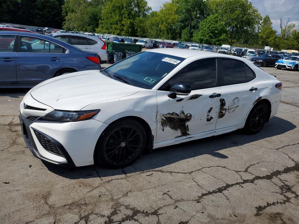Продажа на аукционе авто 2022 Toyota Camry Hybrid, vin: 4T1T31AK9NU044679, номер лота: 67703196